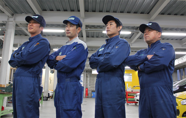 トヨタ・日産・ホンダなど各メーカーのディーラーに就職!!