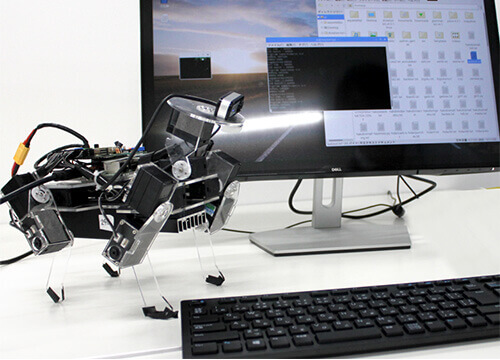 最先端のAI認識+ロボット開発
