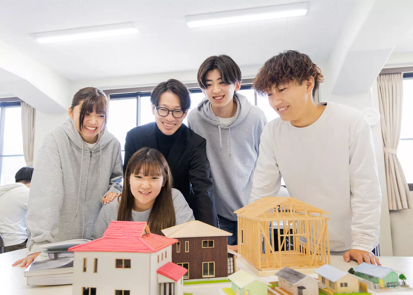 日本工科大学校 建設工学部